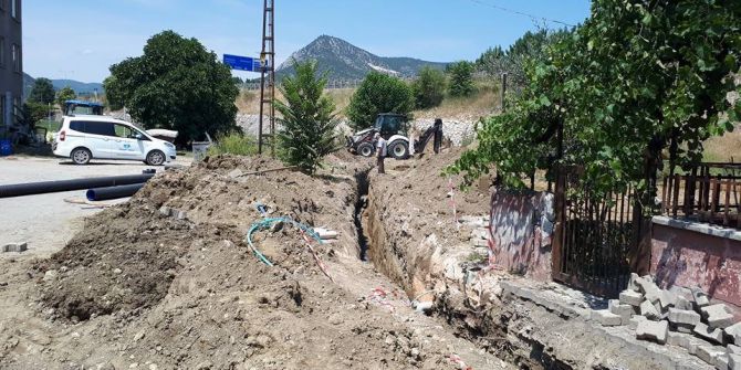 Vezirhan’da Kanalizasyon Çalışmaları Devam Ediyor