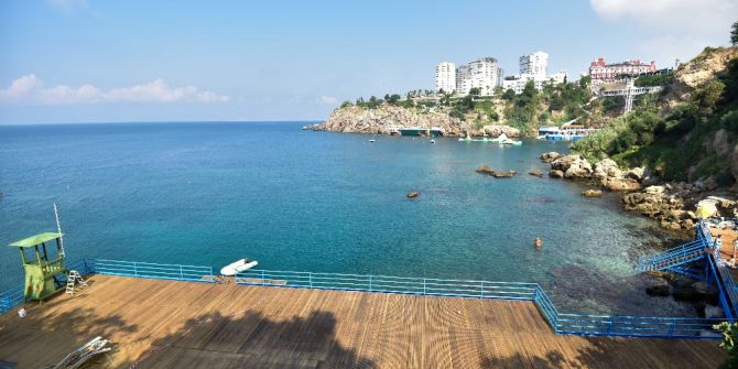 Falezlere Yeni Halk Plajı