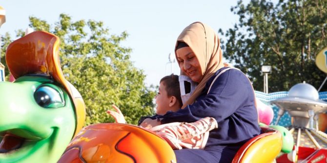 Eğlence Engellere Takılmadı