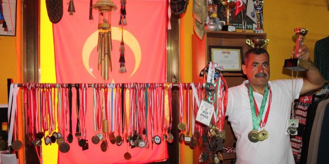 Koç Sporda Başarıya Doymuyor