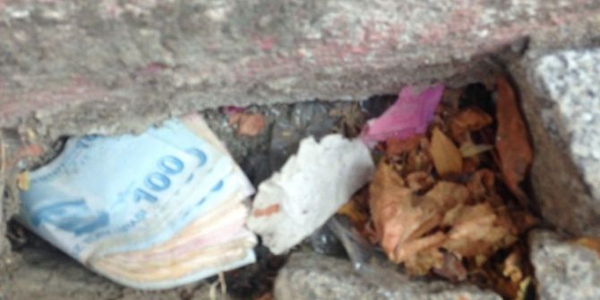 Yaşlı Adamın Boynundaki Cüzdanı Çaldı, Polisten Kaçamadı