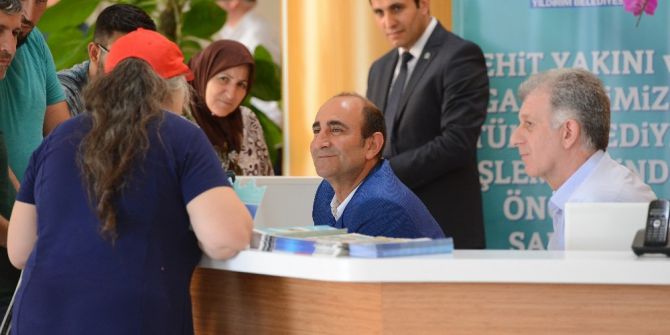 Vatandaşları Edebali Karşılıyor