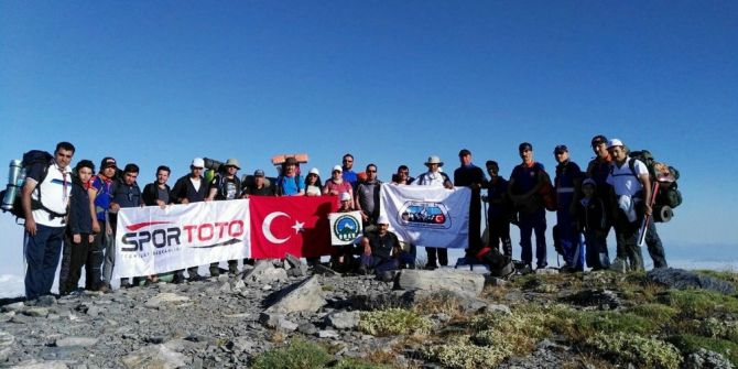 15 Temmuz Anısına Zirve Tırmanışı
