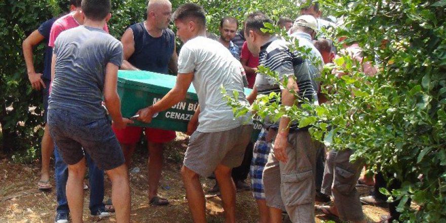 Erdemli’de İki Ayrı Ceset Bulundu