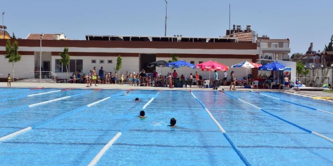 Kepez’de Havuz Keyfi