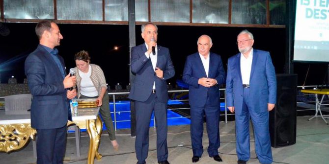 Bayırköy’de 15 Temmuz Demokrasi Şehitleri Anma Programı Düzenlendi