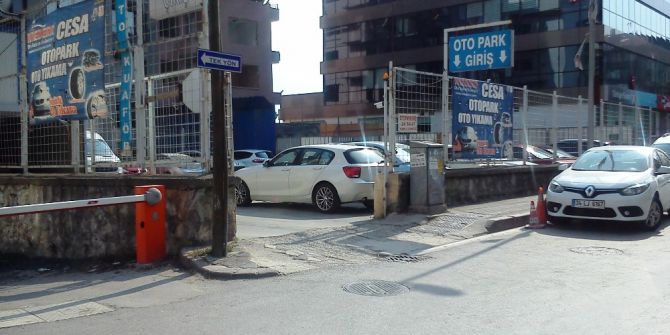 İzmit Belediyesi İş Yerlerini Kiralıyor