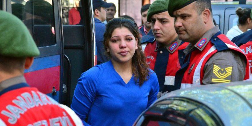 Cinayet Zanlısı Kadın Tahliyesini Talep Etti