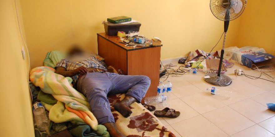 Cesedi Güçlükle Taşıdılar