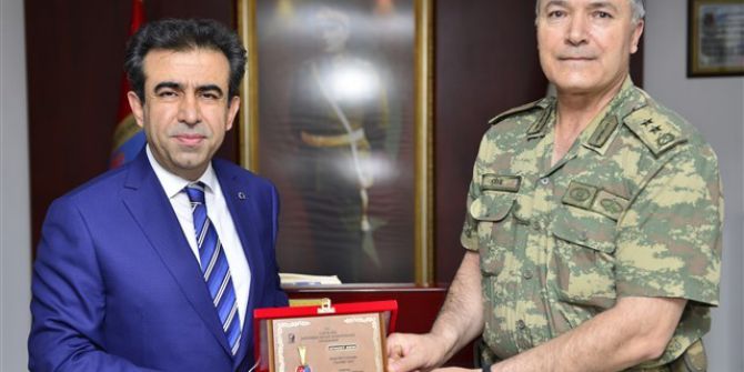Vali Güzeloğlu, Tümgeneral Çitil’den Brifing Aldı