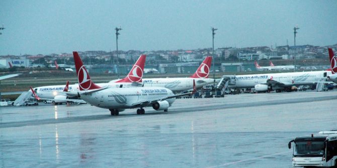 Hava Trafiğine Yağmur Engeli