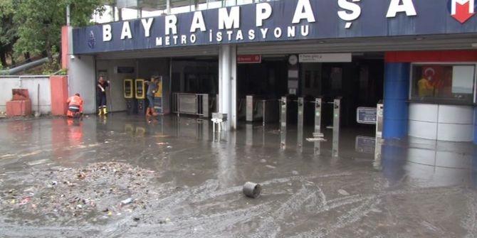 Bayrampaşa Metro İstasyonunu Su Bastı