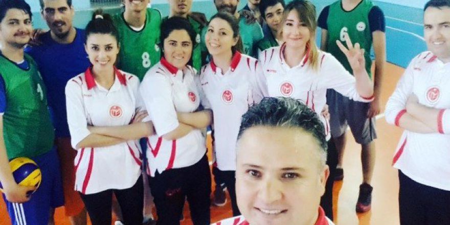 39 Yaşındaki Voleybol Hakemi Kalp Krizi Sonucu Hayatını Kaybetti