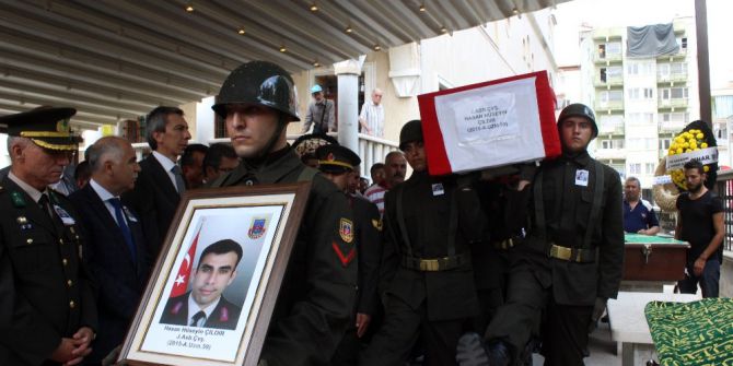 Ters Akıntıya Kapılarak Hayatını Kaybeden Astsubay Çavuş Çıldır Defnedildi