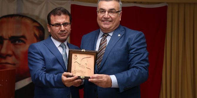 Başkan Kesimoğlu Yavuz’u Duygulandırdı