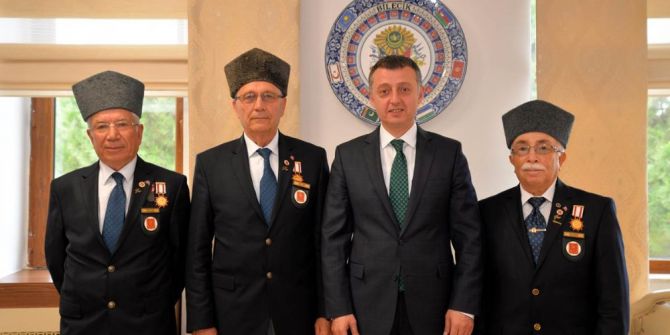 Şehit Ve Gazi Aileleri Derneği’nden Vali Büyükakın’a Ziyaret