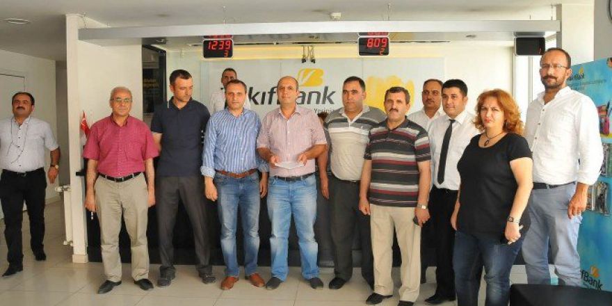 Akşehir Ticaret Ve Sanayi Odası’ndan 15 Temmuz Şehitlerine Destek