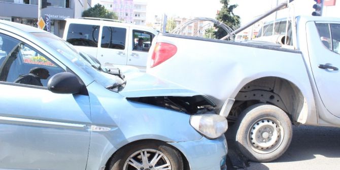 Adıyaman’da Zincirleme Kaza