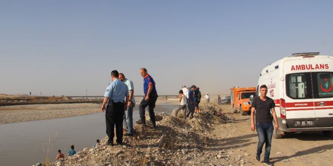 Akıntıya Kapılan 2 Kuzen Kayboldu