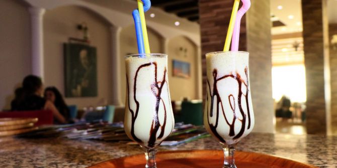 Kavurucu Adana Sıcağına Özel ‘İçilebilir Baklava’