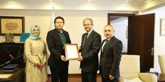 Altıntaş Müftülüğünden ’Hediyem Kur’an Olsun’ Kampanyası