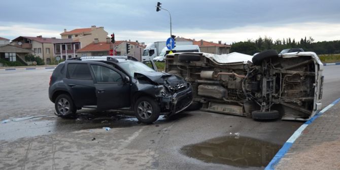 Çanakkale’de Trafik Kazası: 4 Yaralı
