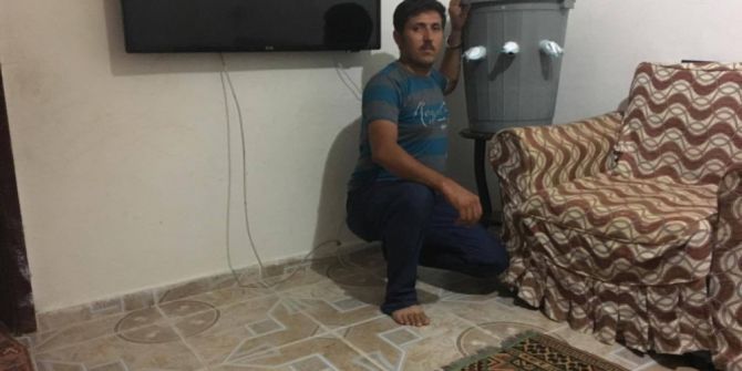 Sıcaktan Bunalınca Kendi Klimasını Kendi Yaptı