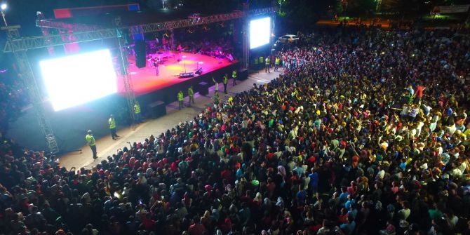 Çağatay Akman, Beyşehir’de Hayranlarıyla Buluştu