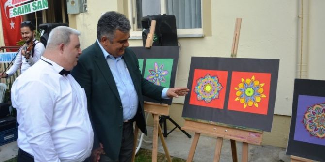 Down Sendromlu Serdar Duman’ın Sergisi Açıldı