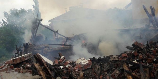 Engelli Vatandaşın Evi Yanarak Kül Oldu