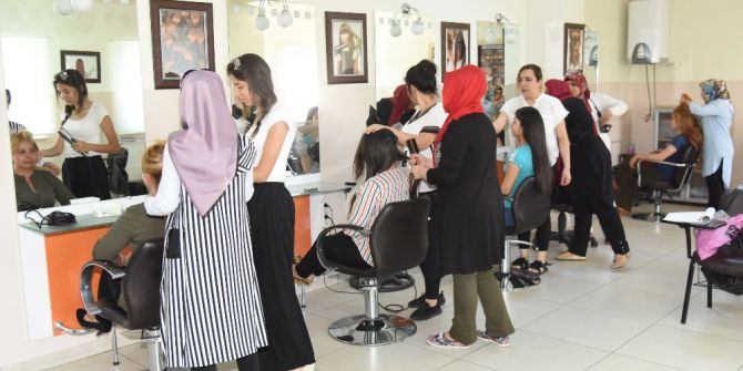 Şahinbey Belediyesi Meslek Sahibi Yapmaya Devam Ediyor