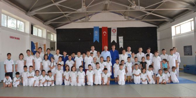 Başkan Kafaoğlu’ndan Judoculara Ziyaret