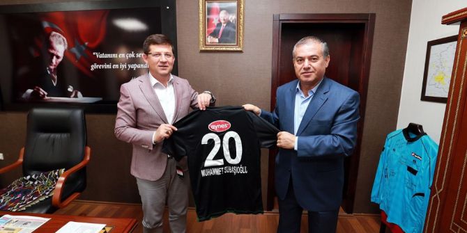 Başkan Subaşıoğlu’na Denizlispor Forması