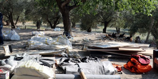 Yurt Dışına Kaçırmak İçin Para Aldıkları Göçmenleri Bot İmalatında Çalıştırdılar