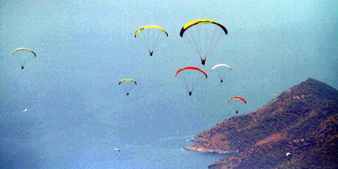 Ölüdeniz’de Yılın İlk Yarısı 35 Bin Uçuş Yapıldı