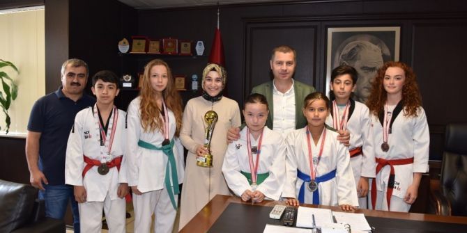 Çan Belediyesi Tekvando Kulübünde Başarı Sevinci