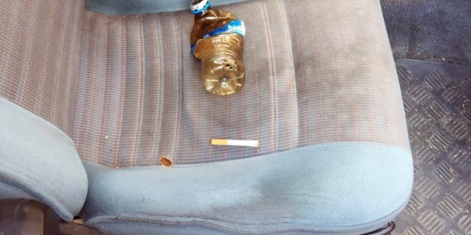 Lise Önündeki Şüpheli Otomobilden Bonzai Çıktı