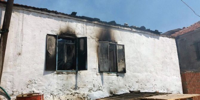 Milas’ta Bir İkamette Çıkan Yangın, Evi Küle Çevirdi