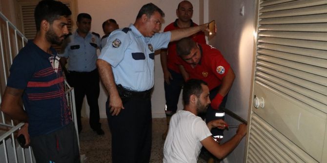 19 Yaşındaki Genç Kız, Sevgisiyle Tartışınca İntihara Kalkıştı