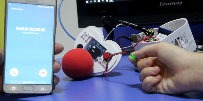 Dedesi Kalp Krizi Geçirdi, Hastaların Hayatını Kurtaracak Cihaz Geliştirdi