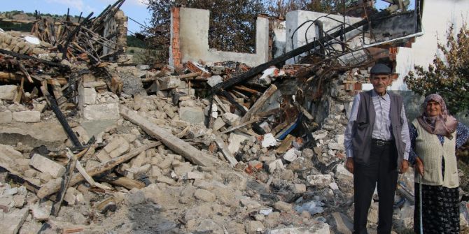 Hayat Boyu Biriktirdiklerini Birkaç Saatte Kaybettiler