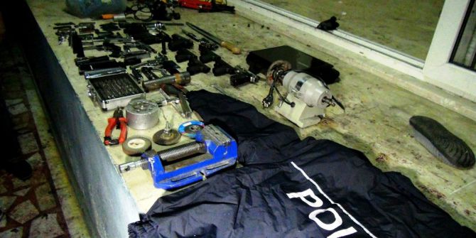 Gaziantep’te Operasyon Düzenlenen Evin Kaçak Silah İmalathanesi Olduğu Ortaya Çıktı