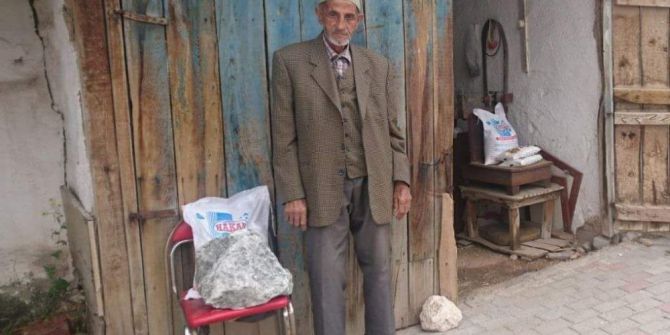 Kaya Tuzu Satarak Geçen Bir Ömür
