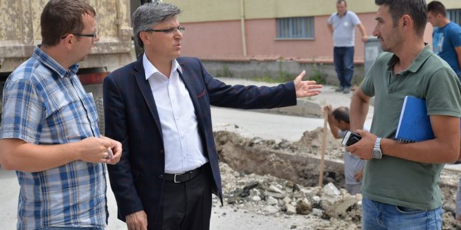 Yağmur Suyu Tahliye Hattı Çalışmaları Devam Ediyor