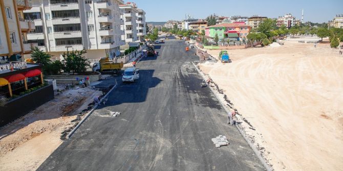 Güvenevlerde Tahrip Olan Yollar Yenileniyor