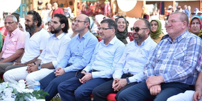 Başkan Üzülmez’e ‘Diriliş Ertuğrul’ Oyuncularından Tebrik