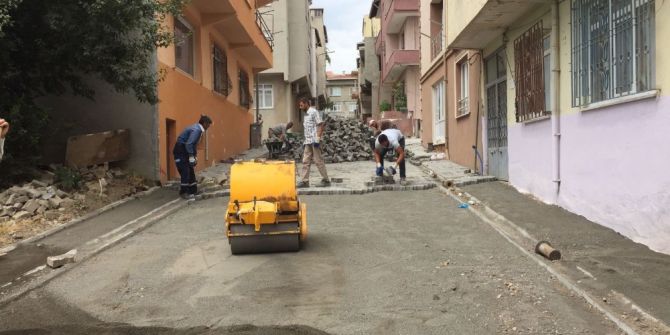 Süleymanpaşa’nın Sokakları Birer Birer Kilit Taşla Kaplanıyor