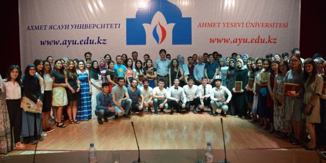 Ahmet Yesevi Üniversitesinde "Iıı. Türk Dünyası Üniversiteli Gençler Yaz Okulu" Projesi