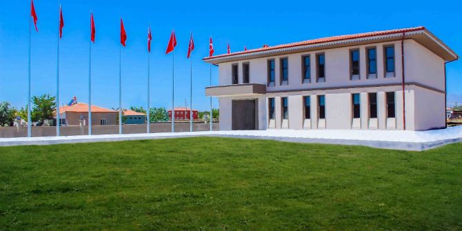 Şehit Ömer Halisdemir’in Adı Kültür Merkezi’nde Yaşatılacak