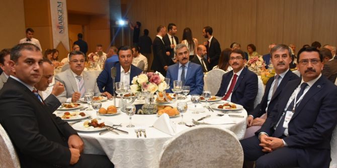 Şehzadeler’in Engelsiz Parklar Projesine İyi Yönetim Ödülü